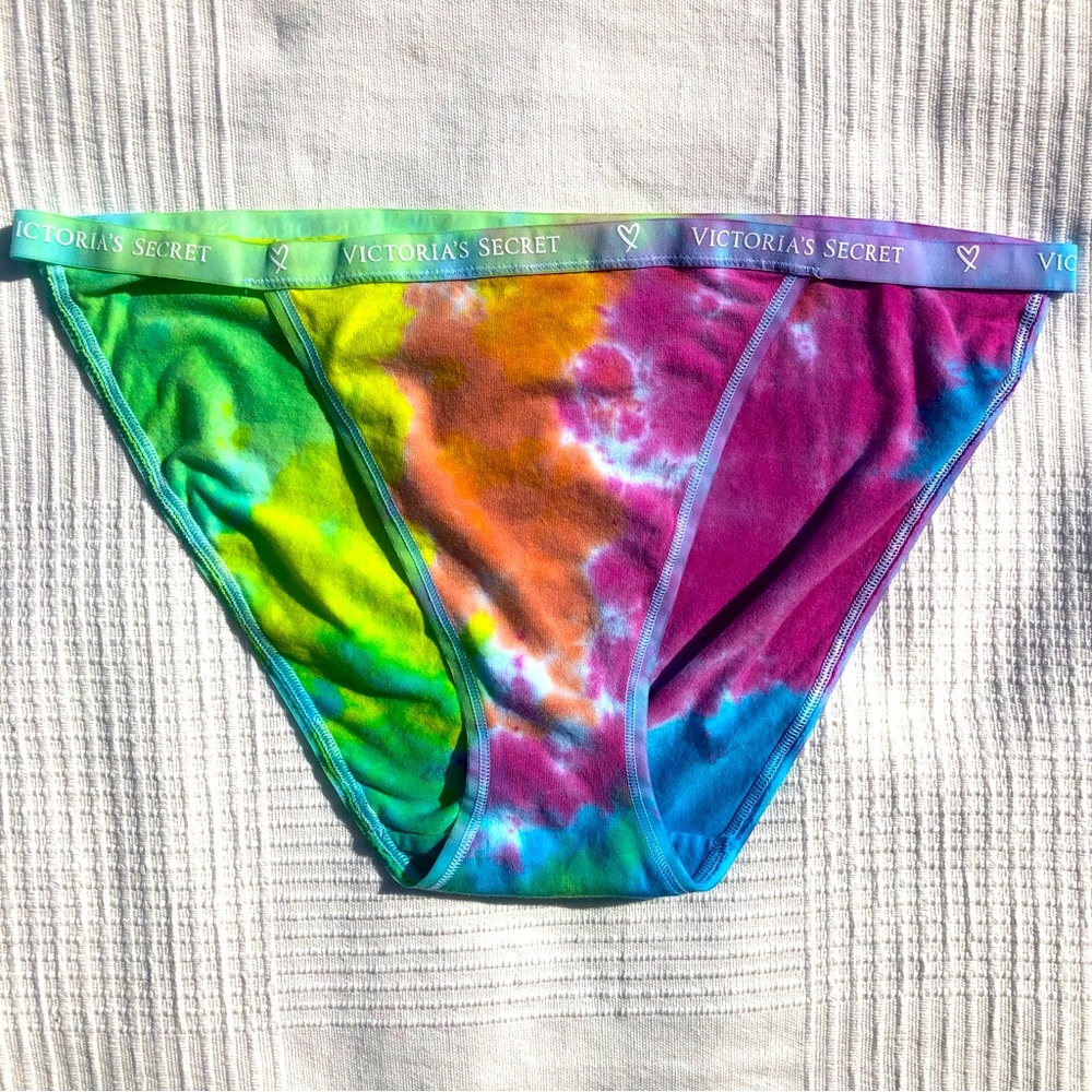 free w purchase 🍭 custom dye